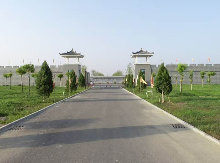 保定墓地园区环境